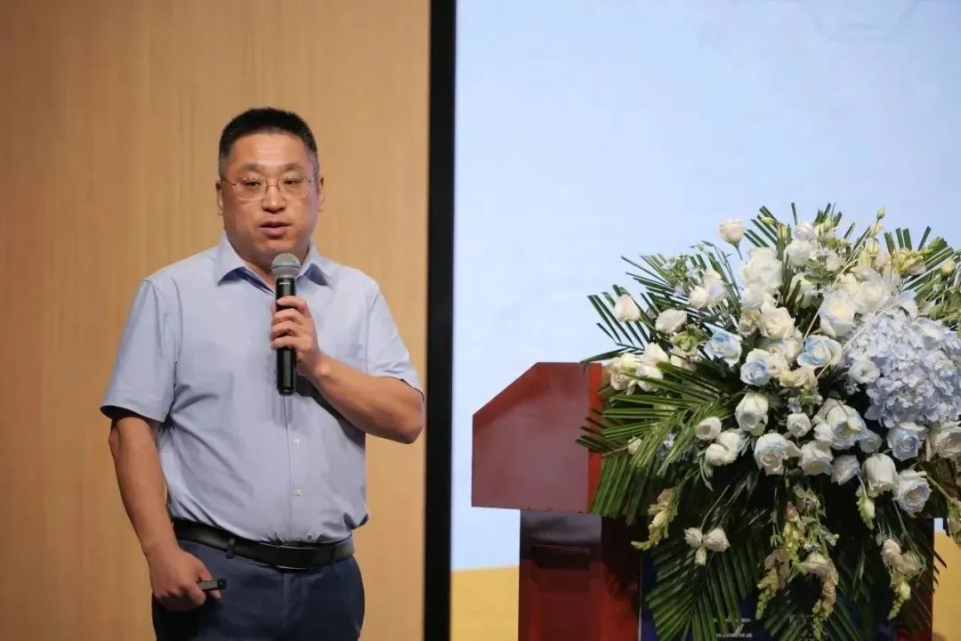 ÐÂÄÜÔ´ ж¯Á¦ ÐÂδÀ´|AG¹«Ë¾¹É·Ý¡°¶¯Á¦ÓëÄÜÔ´¹¤Òµ¼¯Èº¡±Ô²×À×ù̸»á˳ËìÕÙ¿ª ÐÂÄÜÔ´ ж¯Á¦ ÐÂδÀ´|AG¹«Ë¾¹É·Ý¡°¶¯Á¦ÓëÄÜÔ´¹¤Òµ¼¯Èº¡±Ô²×À×ù̸»á˳ËìÕÙ¿ª